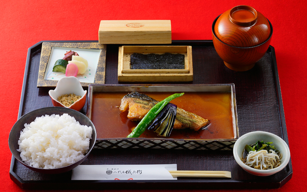 お昼のメニュー | 京都 祇園 米料亭 — 【八代目儀兵衛】